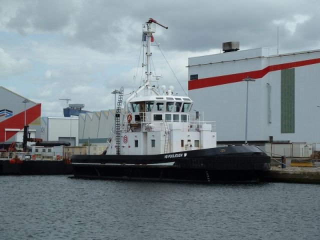 VB Pouliguen - quai de la prise d'eau - 16 juin 2011.JPG